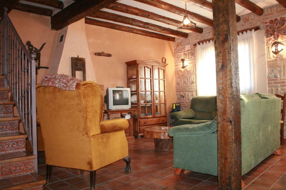 Las Casas De Yaguee, Ayllon Santa Maria de Riaza Luaran gambar