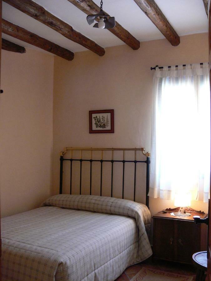 Las Casas De Yaguee, Ayllon Santa Maria de Riaza Luaran gambar