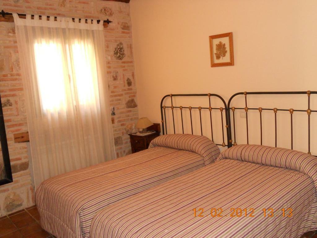 Las Casas De Yaguee, Ayllon Santa Maria de Riaza Luaran gambar